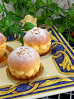 タルト・トロペジェンヌ（Tarte Tropezienne）